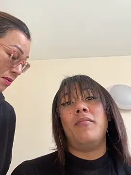 Queenblackx1 online show from 8, 3, 2025