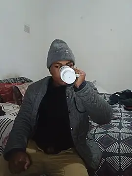 Snapshot of bosszonke123 chatting on 7, 6, 2026 bosszonke123 online show from 7, 6, 2026