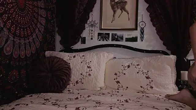 sinfulblonde1 online show from 18, 4, 2026