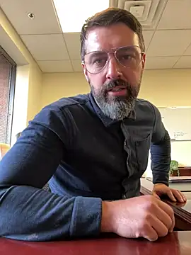plaintreebull online show from 28, 7, 2026