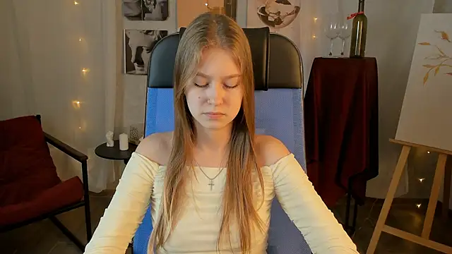 EveMundie online show from 20, 12, 2025