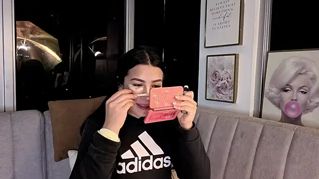 Ivanna West online show from 7, 1, 2026