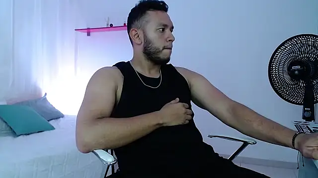 Double R12 online show from 4, 3, 2025