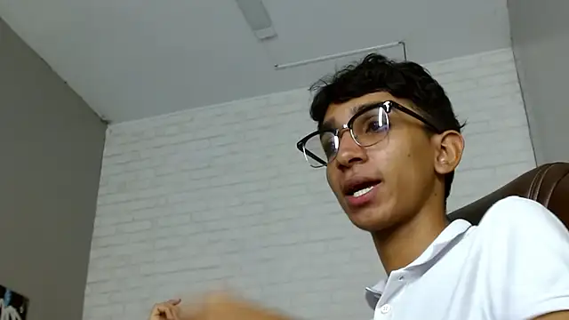 Snapshot of Martin_Linares chatting on 1, 3, 2025 Martin Linares online show from 1, 3, 2025