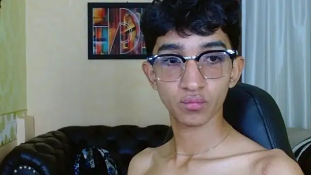 Snapshot of Martin_Linares chatting on 21, 3, 2025 Martin Linares online show from 21, 3, 2025