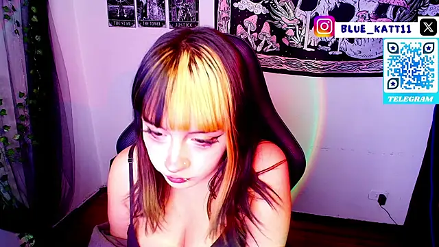 Snapshot of blue_katt chatting on 21, 7, 2026 blue katt online show from 21, 7, 2026