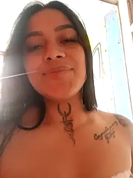 Emily sharlot online show from 28, 2, 2025