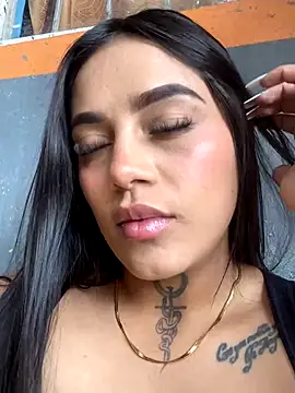 Emily sharlot online show from 17, 10, 2025