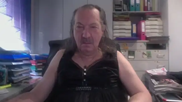 HMStraps01 online show from 25, 2, 2026