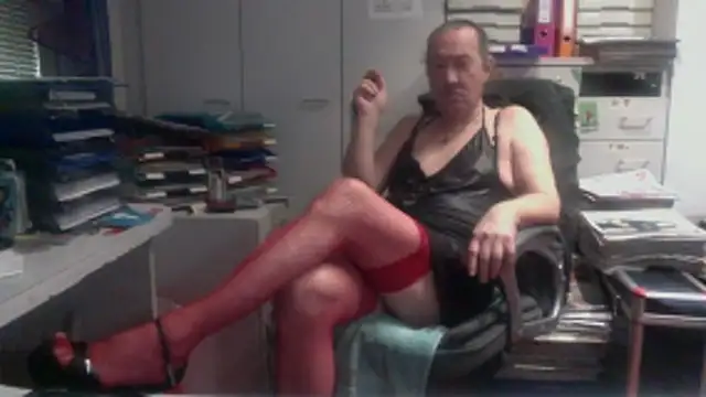 HMStraps01 online show from 26, 2, 2026