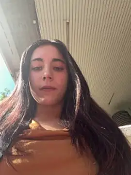 Snapshot of sexymelli18 chatting on 5, 5, 2026 sexymelli18 online show from 5, 5, 2026