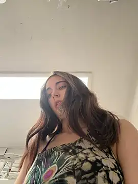 Snapshot of sexymelli18 chatting on 22, 5, 2026 sexymelli18 online show from 22, 5, 2026