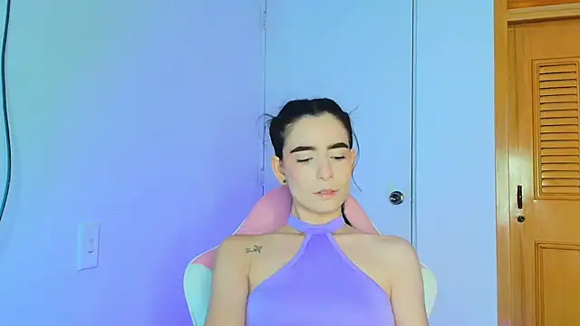 Peach Rose  online show from 14, 3, 2025