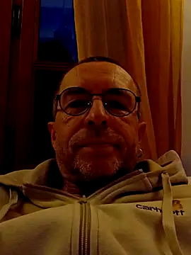 Xavspank2 online show from 8, 2, 2026