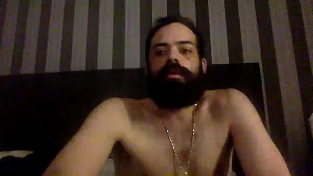 guccititi online show from 17, 9, 2025