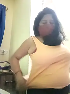 Snapshot of EroticSweety chatting on 2, 3, 2025 EroticSweety online show from 2, 3, 2025