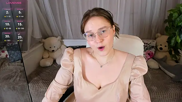 Rada Woods online show from 19, 2, 2025