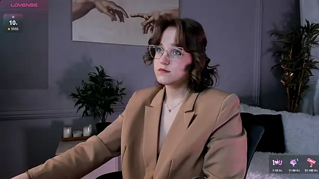 Rada Woods online show from 28, 2, 2025