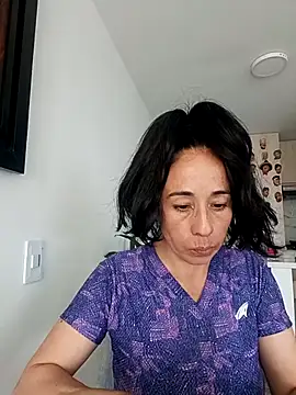 Coeur de luxure online show from 5, 11, 2025