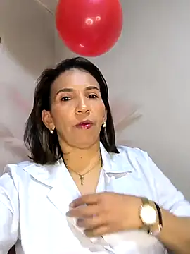 Snapshot of Mrsvictoriaaa chatting on 19, 2, 2025 Mrsvictoriaaa online show from 19, 2, 2025
