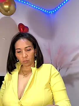 Snapshot of Mrsvictoriaaa chatting on 21, 2, 2025 Mrsvictoriaaa online show from 21, 2, 2025