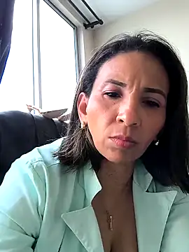 Snapshot of Mrsvictoriaaa chatting on 28, 2, 2025 Mrsvictoriaaa online show from 28, 2, 2025