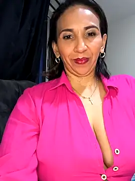 Snapshot of Mrsvictoriaaa chatting on 15, 3, 2025 Mrsvictoriaaa online show from 15, 3, 2025