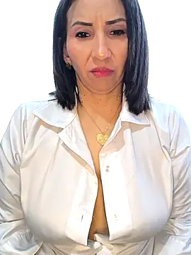 Snapshot of Mrsvictoriaaa chatting on 27, 9, 2025 Mrsvictoriaaa online show from 27, 9, 2025