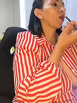 Mrsvictoriaaa online show from 29, 5, 2026