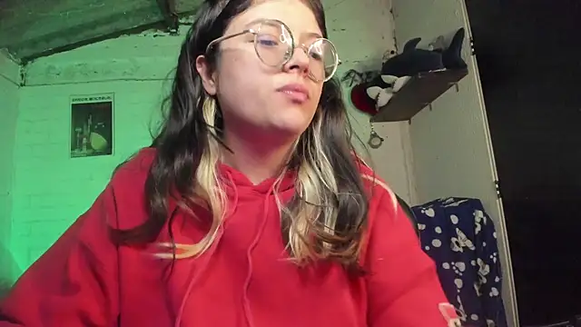 Emily  katz online show from 22, 9, 2025