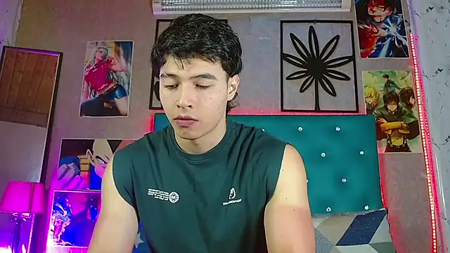 LiamAndrewzz online show from 22, 4, 2026