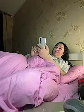 Naughtbaby 2025 online show from 16, 4, 2026