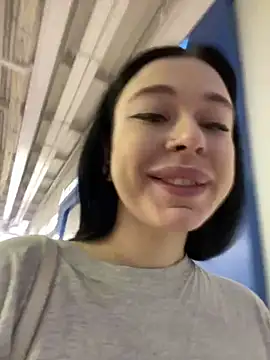 AlishaPrettyBlade online show from 24, 2, 2025