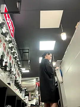 AlishaPrettyBlade online show from 13, 10, 2025