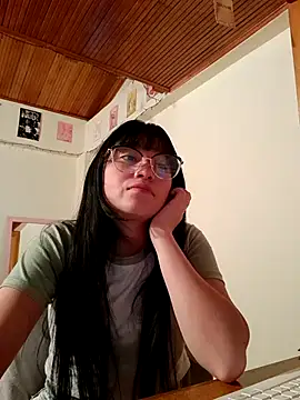 Snapshot of Arielle_lov chatting on 3, 10, 2025 Arielle lov online show from 3, 10, 2025