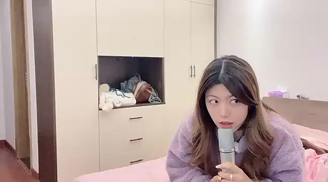 JayM584520 online show from 17, 2, 2025