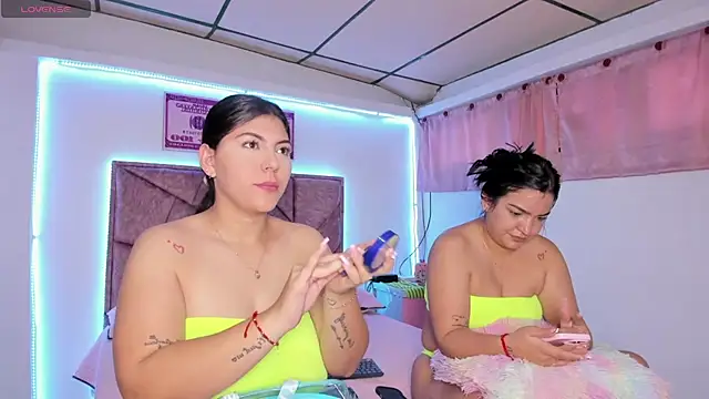 Cristal Smith20 online show from 19, 12, 2025