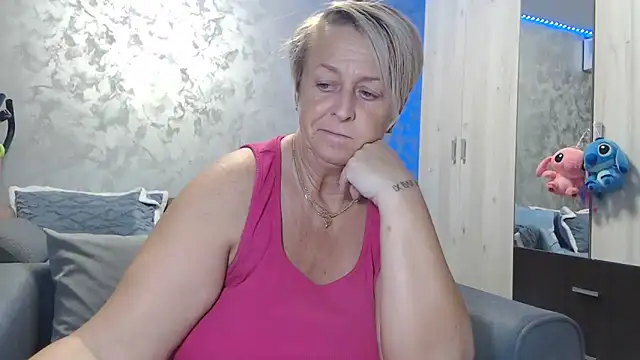 RosesandLillies online show from 25, 11, 2025