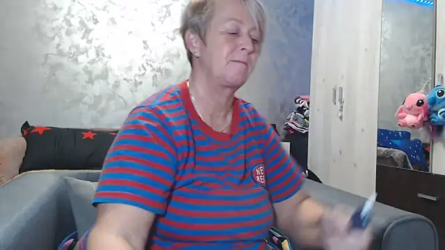 RosesandLillies online show from 15, 1, 2026