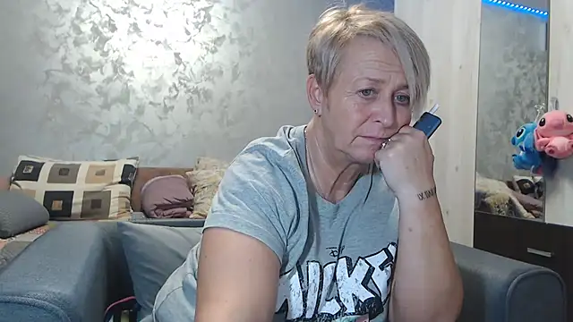 RosesandLillies online show from 19, 2, 2026