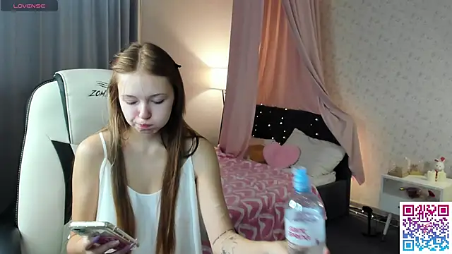 Snapshot of boozekirs_ chatting on 24, 9, 2025 boozekirs online show from 24, 9, 2025