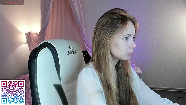 Snapshot of boozekirs_ chatting on 3, 10, 2025 boozekirs online show from 3, 10, 2025