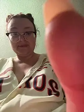 Snapshot of HTXBELLE chatting on 1, 3, 2026 HTXBELLE online show from 1, 3, 2026