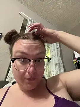 Snapshot of HTXBELLE chatting on 3, 3, 2026 HTXBELLE online show from 3, 3, 2026