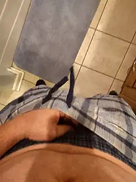 Snapshot of Cummaker69 chatting on 28, 11, 2025 Cummaker69 online show from 28, 11, 2025