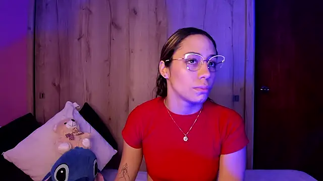 Snapshot of TANIA_06 chatting on 20, 4, 2026 TANIA 06 online show from 20, 4, 2026