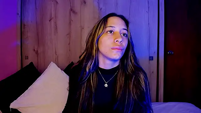 Snapshot of TANIA_06 chatting on 26, 4, 2026 TANIA 06 online show from 26, 4, 2026