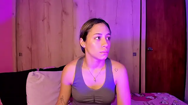 Snapshot of TANIA_06 chatting on 13, 5, 2026 TANIA 06 online show from 13, 5, 2026