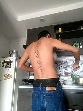 Snapshot of Andres_Sebas chatting on 26, 2, 2025 Andres Sebas online show from 26, 2, 2025