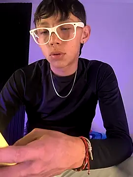 Snapshot of Andres_Sebas chatting on 28, 2, 2025 Andres Sebas online show from 28, 2, 2025
